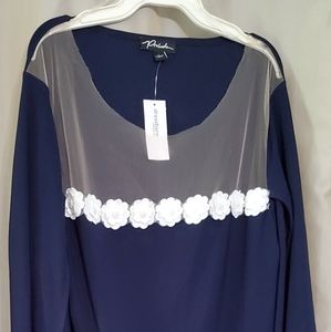 Prelude, size L top with floral and mesh, split sleeves